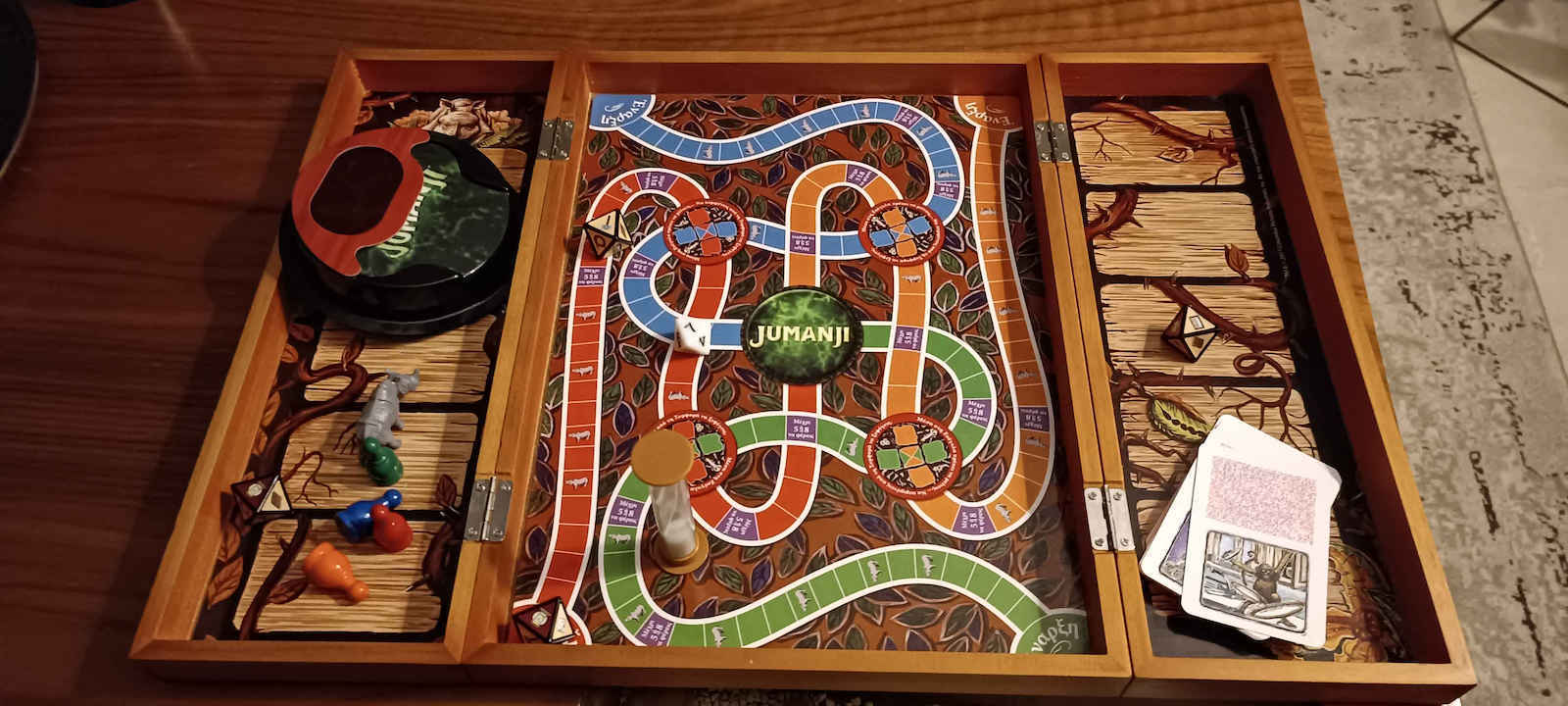 Επιτραπέζιο Παιχνίδι Jumanji για 2-4 Παίκτες 5+ Ετών Spin Master