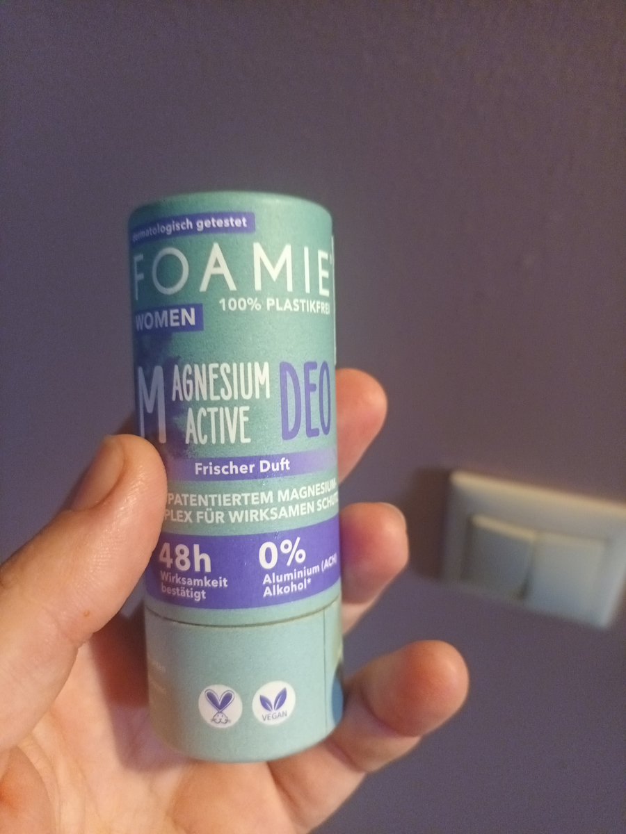 Foamie Rain In The Woods Deodorant 48h sub formă de Stick Fără aluminiu 40gr