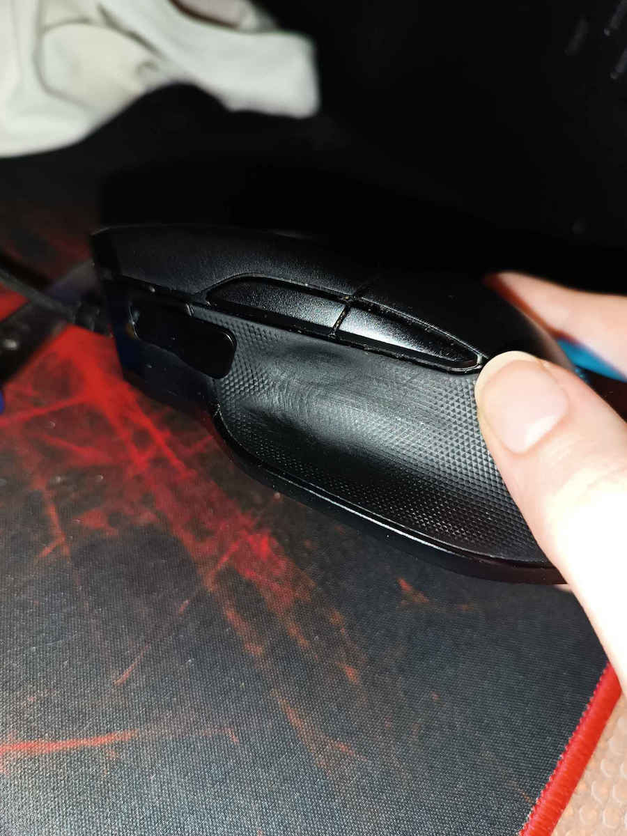 Razer Basilisk Essential RGB Gaming Ποντίκι 6400 DPI Μαύρο