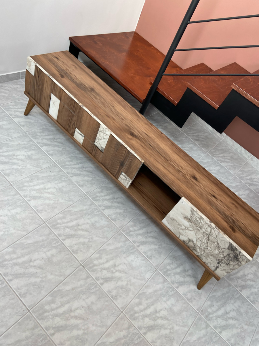 Животно помещение ТВ единица Walnut / White Д180xШ33.8xВ48.6бр