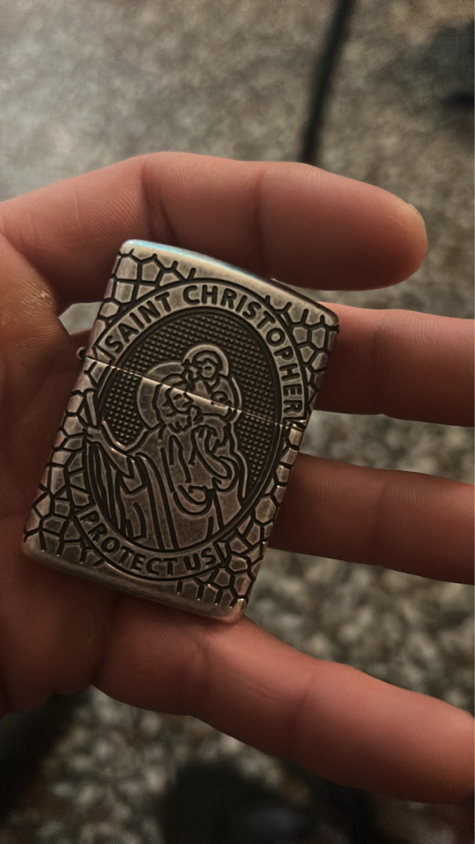 Zippo Armor Brichetă Rezistentă La Vânt Cu Flacără Verde