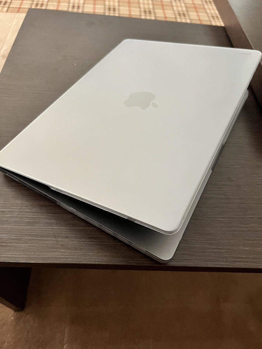 Uniq Κάλυμμα για Laptop 14" σε Διάφανο χρώμα UNIQ-MP14(2021)-CLAROMCLR