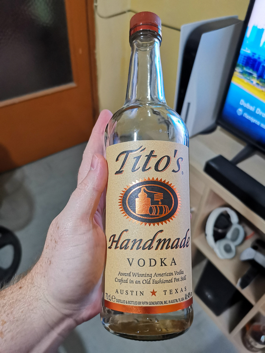 Tito's Vodka Handmade Водка 40% 700ml