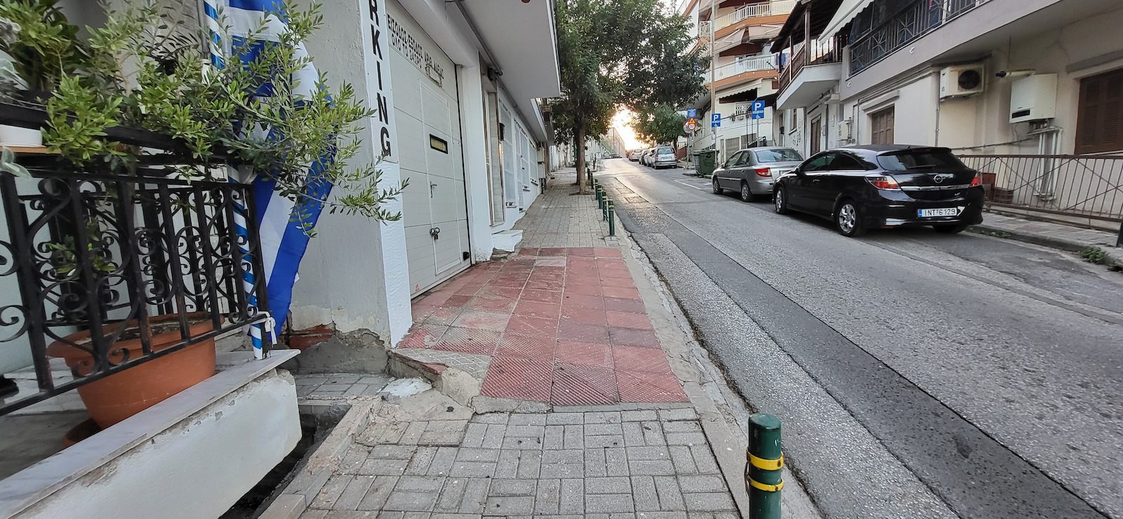 Thrakon Antislip Βερνίκι Επιφάνειας 2 Συστατικών Διαλύτου Άχρωμο Σατινέ 1lt