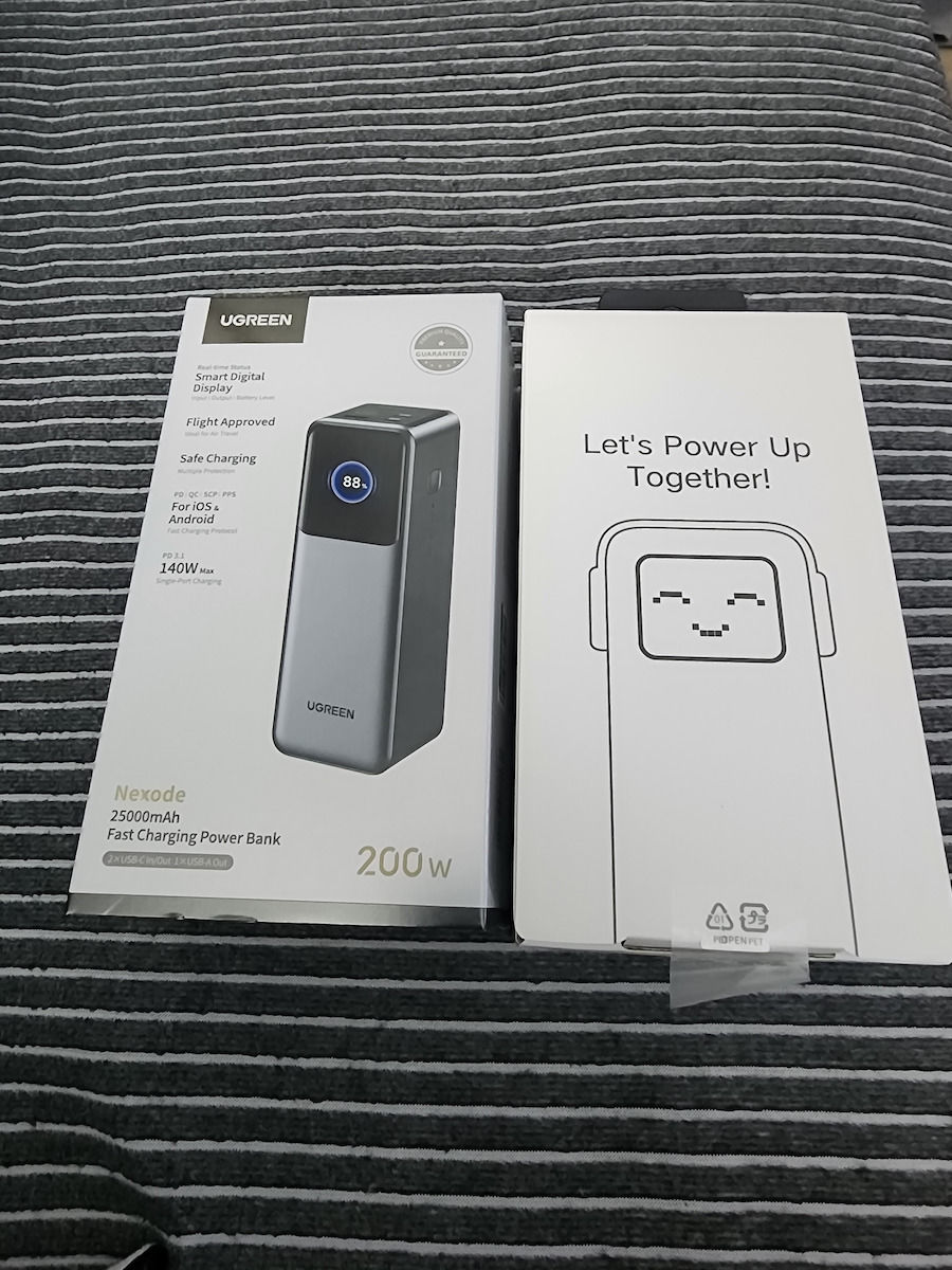Ugreen PB722 Power Bank 25000mAh 200W with USB-A Port and 2 USB-C Ports Quick Charge 3.0 Multicolour