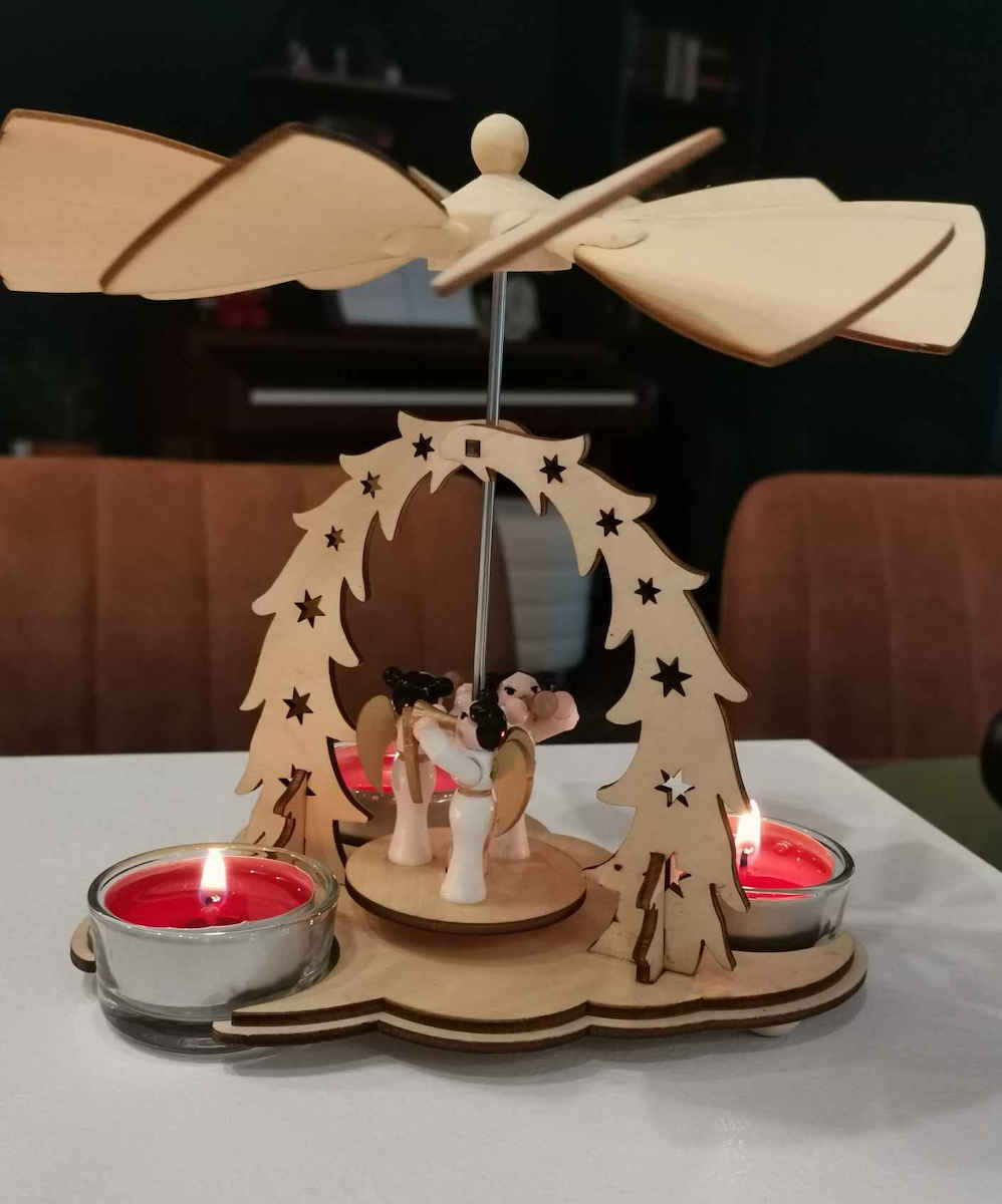 Wooden Christmas Pyramid Candle Holders Dimensions 14x11x8cm 10040710