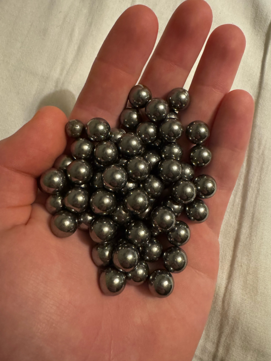 MFH Spare Balls for Slingshot 10mm 200pcs