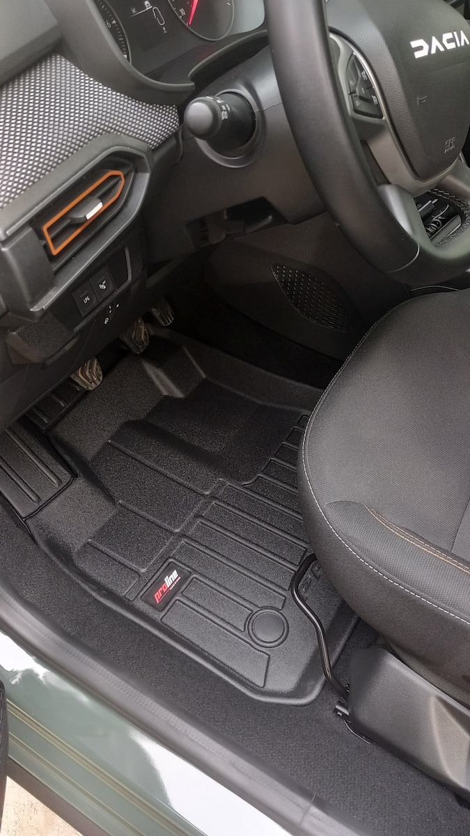 Frogum Set of Front and Rear Mats 4pcs Tray Type for Dacia Sandero 2020 Black
