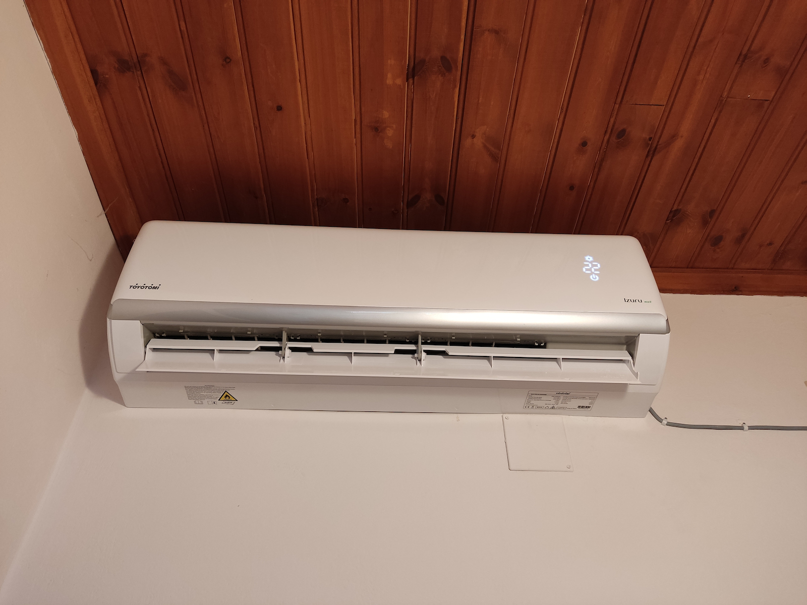 Toyotomi Izuru Eco II Air Conditioner Inverter 18000 BTU A++/A+ with WiFi and Silent Operation
