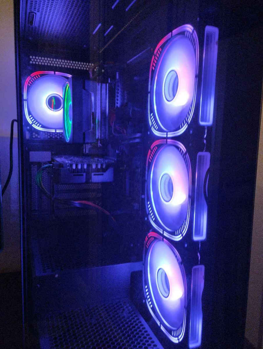 Vengeance Ragnarok-V78 Gaming Desktop PC (Ryzen 5-7600/32GB DDR5/1TB SSD/Radeon RX 7800 XT/No OS)