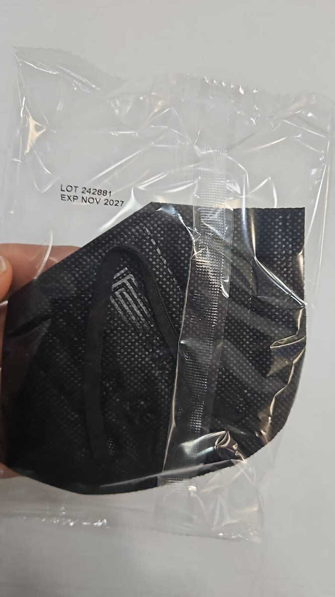 Larisa Face Cover Protective Mask FFP2 White 2022PR 1pcs