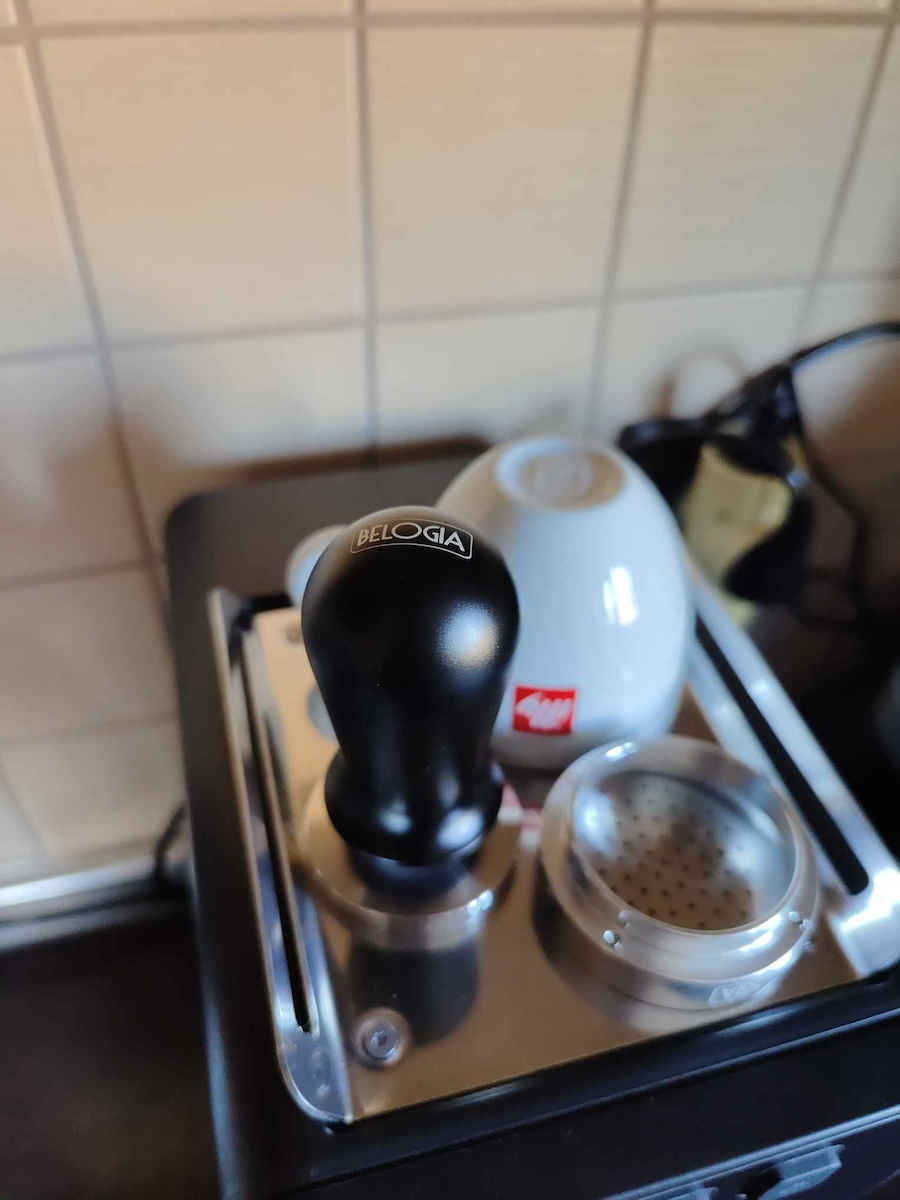 Belogia CTD 240 Dynamometric Tamper with Flat Surface 57mm in Black Color