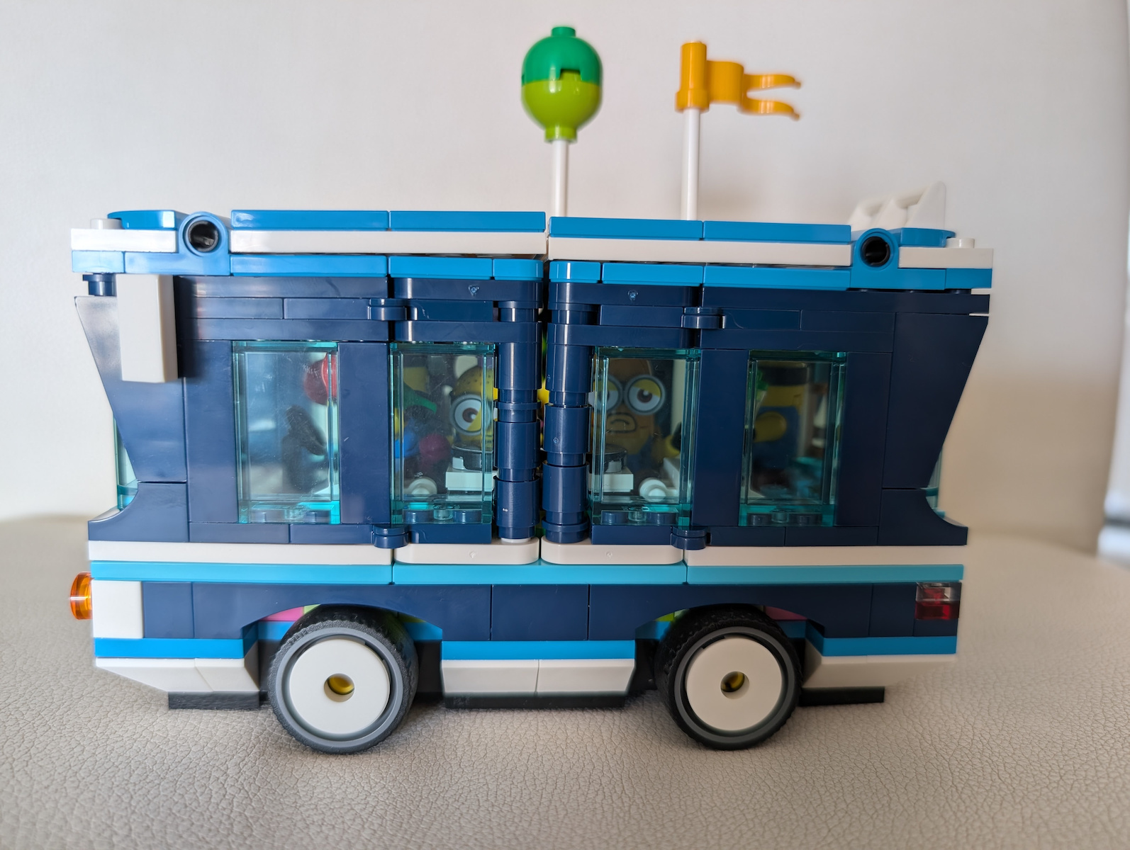 LEGO Minions Music Party Bus for Ages 7+ 379 Pieces