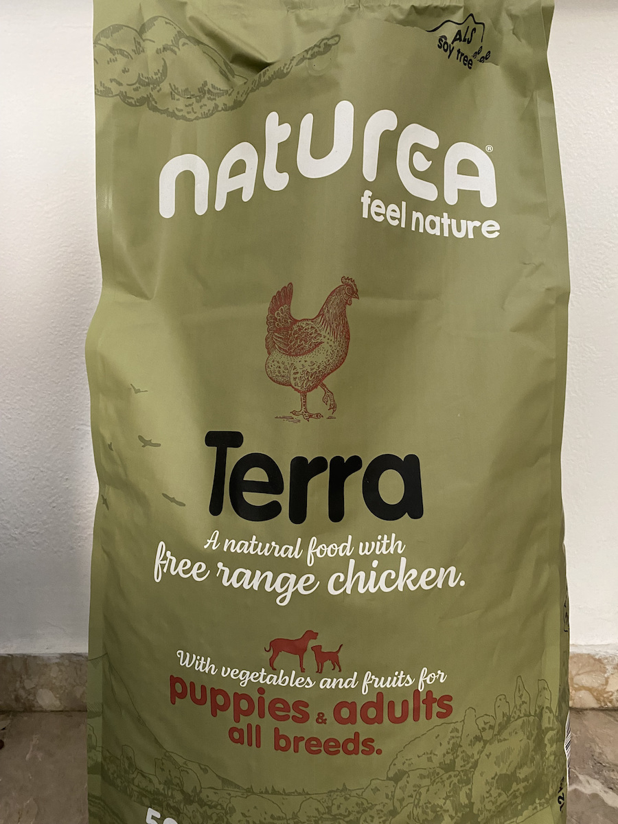 Naturea Terra 12кг Суха Храна без Глутен за Възрастни Кучета с Пилешко