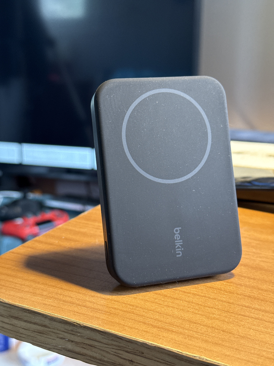 Belkin BoostCharge Pro MagSafe Power Bank 8000mAh 15W με Θύρα USB-C Μαύρο
