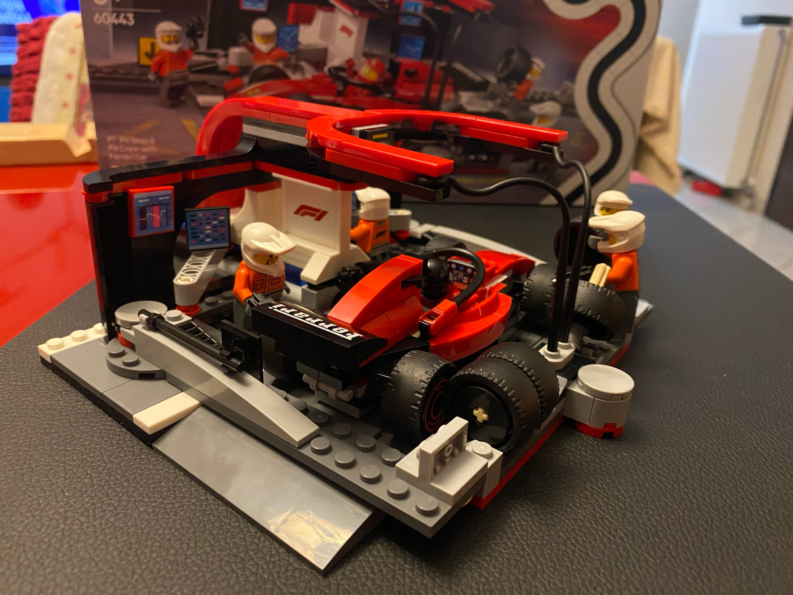 LEGO City F1 Pit Stop & Pit Crew with Ferrari Car for Ages 6+ 322 Pieces