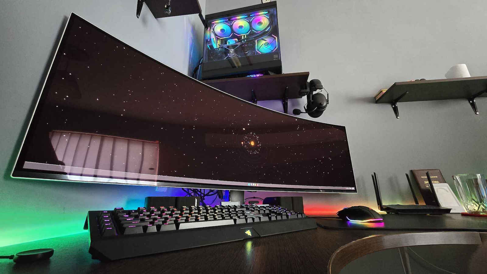Samsung Odyssey G9 G93SC Ultrawide OLED HDR Curved Gaming Monitor 49" 5120x1440 240Hz with Response Time 0.03ms GTG Silver