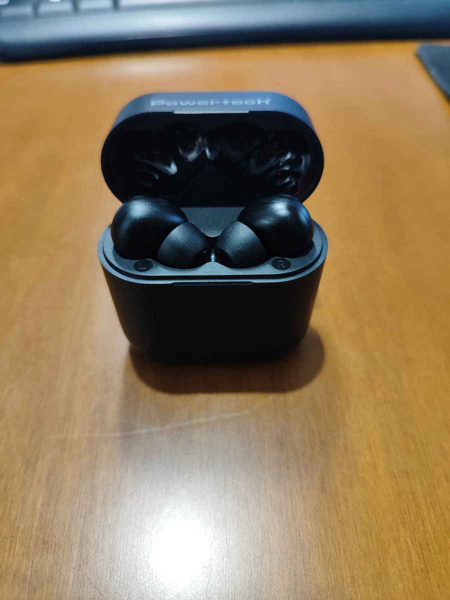 Powertech PT-1227 In-ear Bluetooth Handsfree Ακουστικά με Αντοχή στον Ιδρώτα και Θήκη Φόρτισης Μαύρα