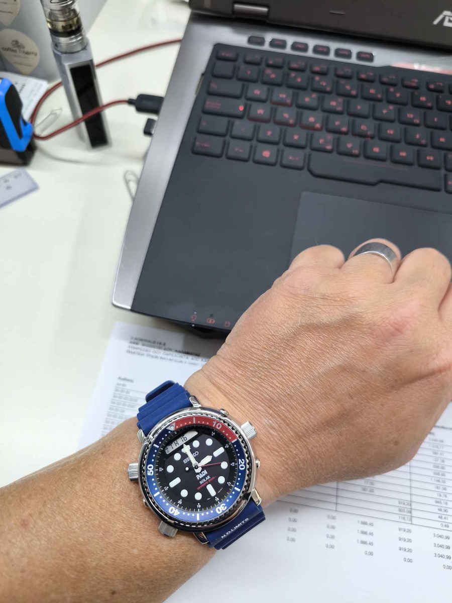 Seiko Prospex Analog/Digital Herrenuhr 47.8mm Chronograph Solar mit Schwarz Kautschukarmband