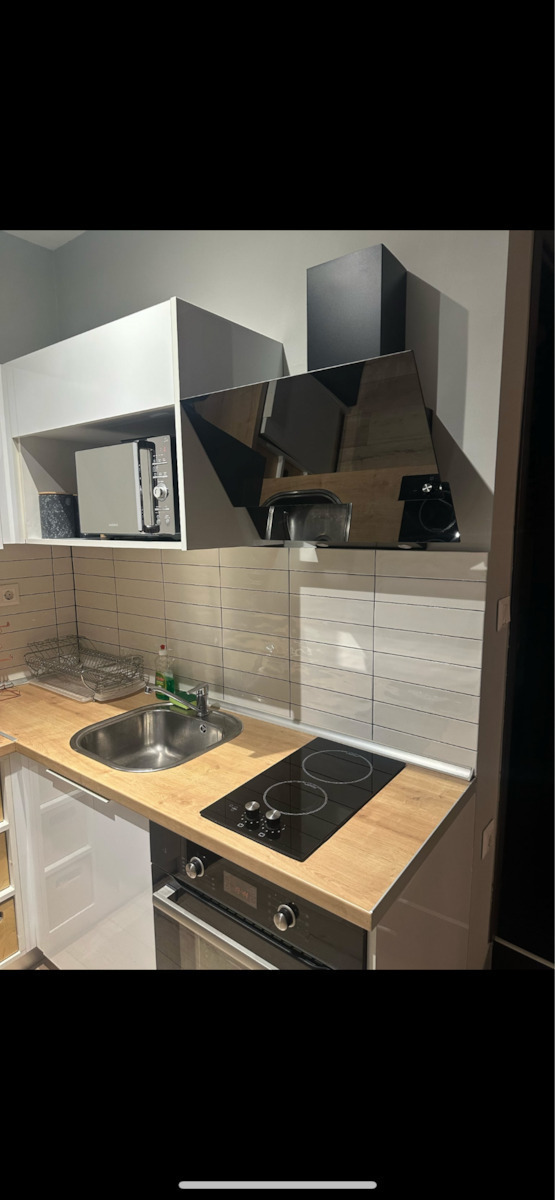 Silifo Chimney Vent Hood 60cm Black