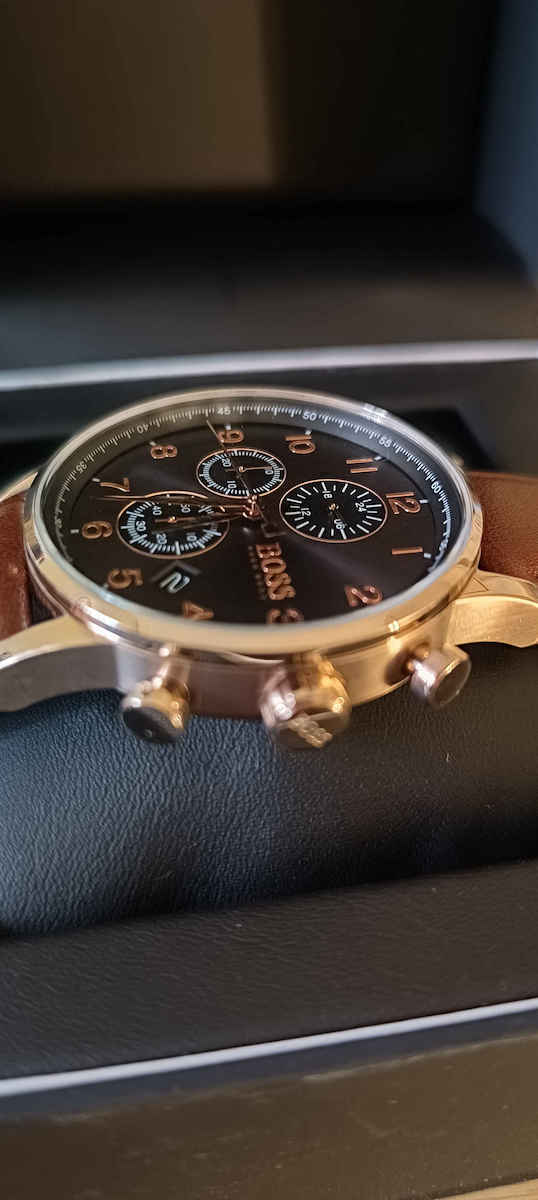 Boss Navigator Ανδρικό Ρολόι 44mm Χρονογράφος Μπαταρίας με Καφέ Δερμάτινο Λουράκι