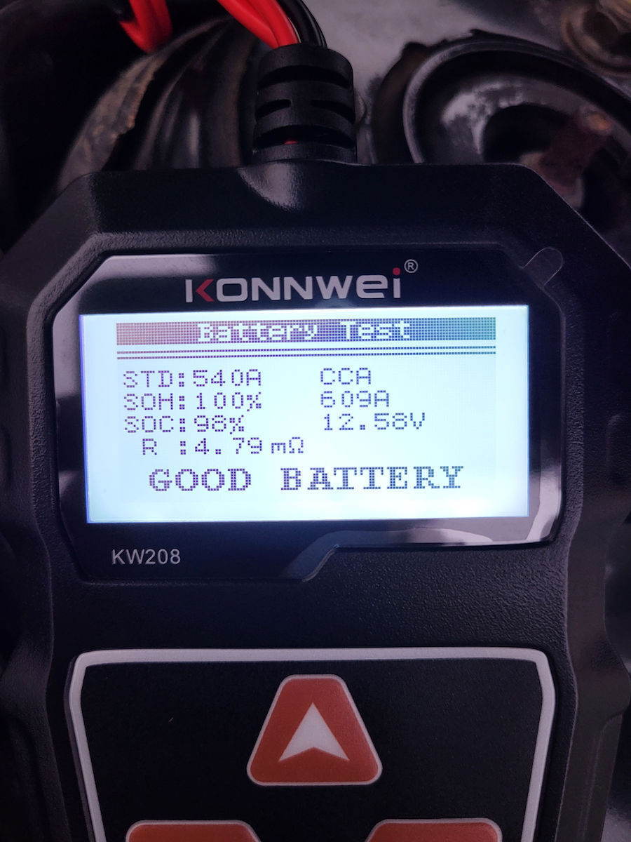 Konnwei KW208 Ψηφιακό Battery Tester με Κροκοδειλάκια 12V