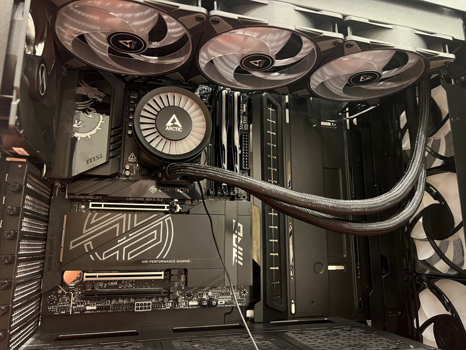 Lian Li Lancool III RGB Gaming Midi Tower Κουτί Υπολογιστή με Πλαϊνό Παράθυρο Μαύρο