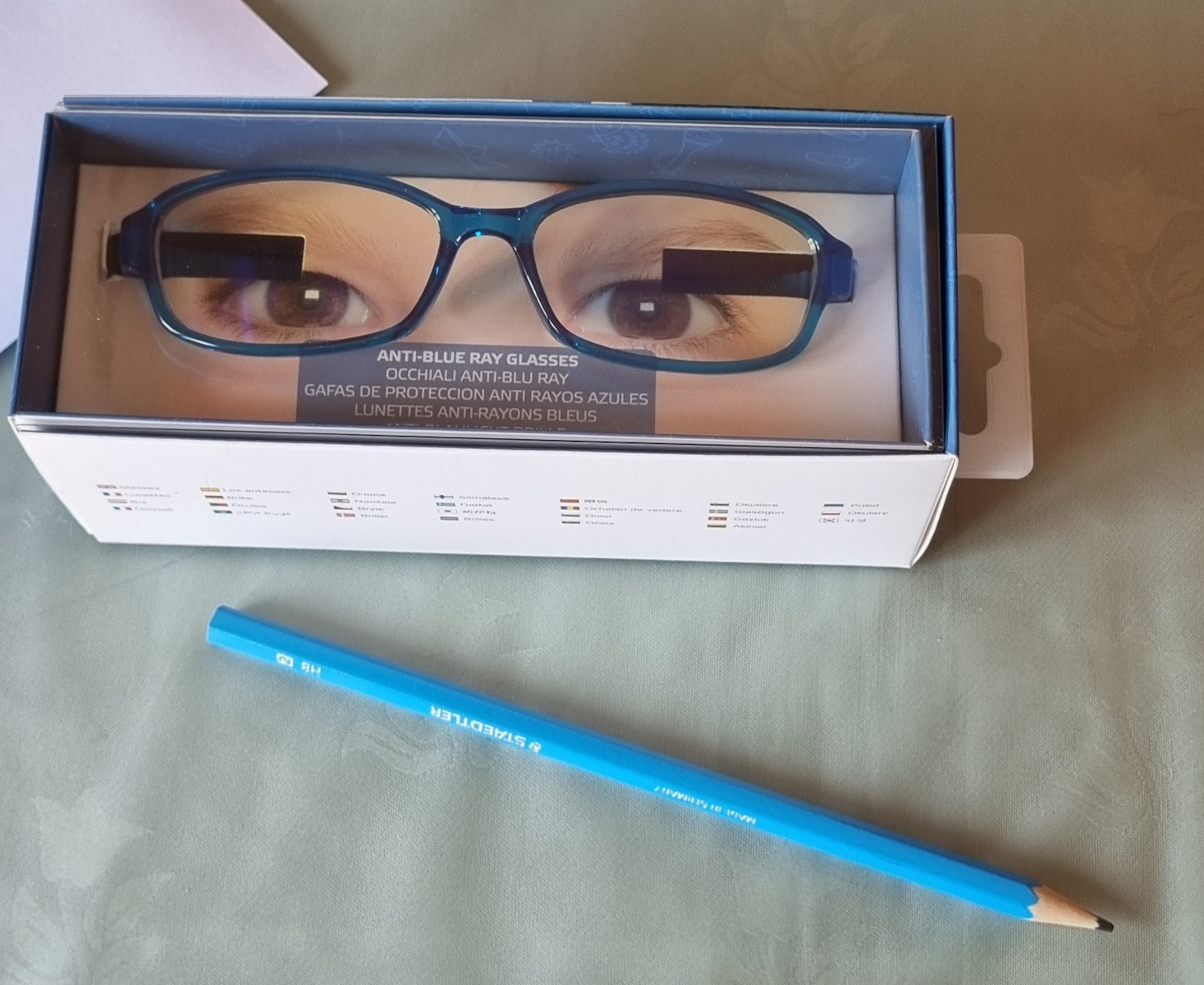 Celly Anti Blue-Ray Glasses Kids Screen Protection Glasses in Rosa Color