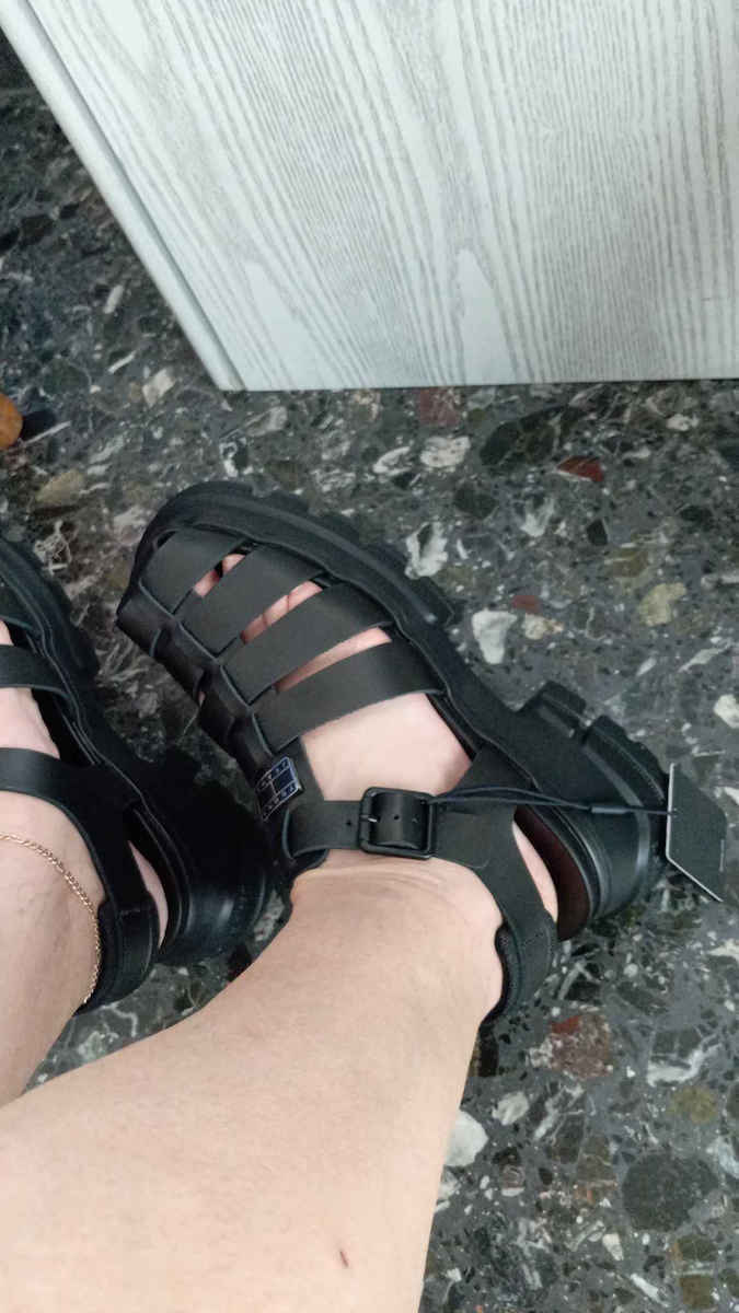 Δερμάτινα Γυναικεία Σανδάλια Μαύρα