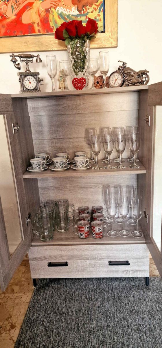 Floor-standing Living Room Display Cabinet made of Wood & Metal with Glass Gray 69.5x31x115cm