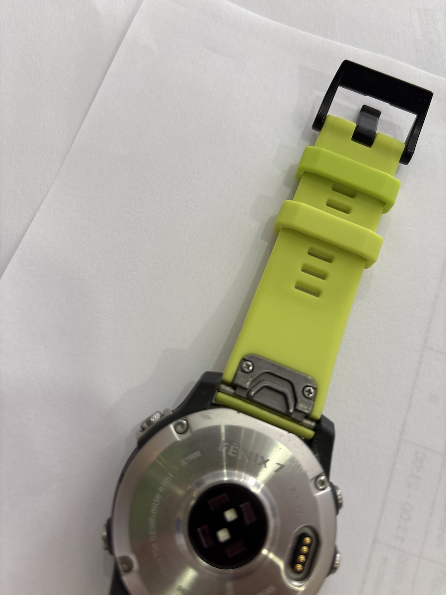 Armband Silikon Schwarz (Fenix 5 / 5 Plus / 6 / 6 Pro / 7 / 7 Pro / 8 (47mm))