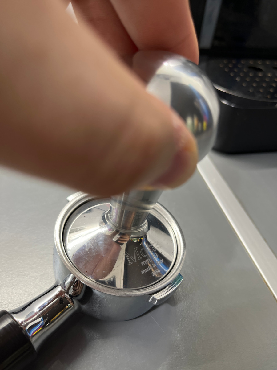 Motta Tamper with Flat Surface 53mm in Silver Color