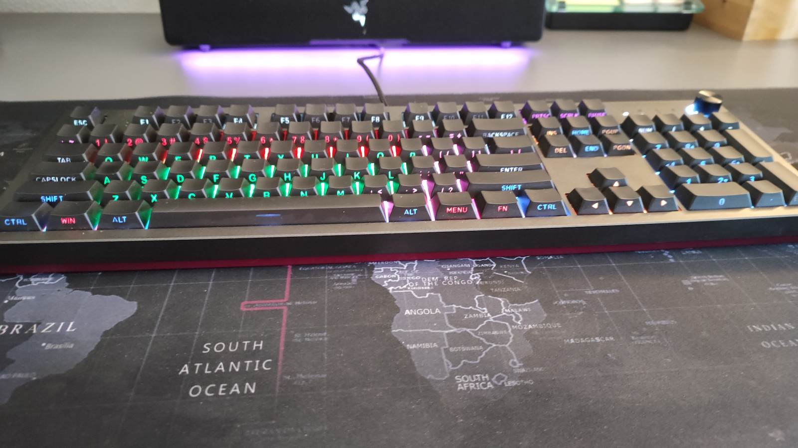 Montech MKey Darkness Gaming Tastatură Mecanică cu Gateron G-Pro Red comutatoare și iluminare RGB (Engleză US)