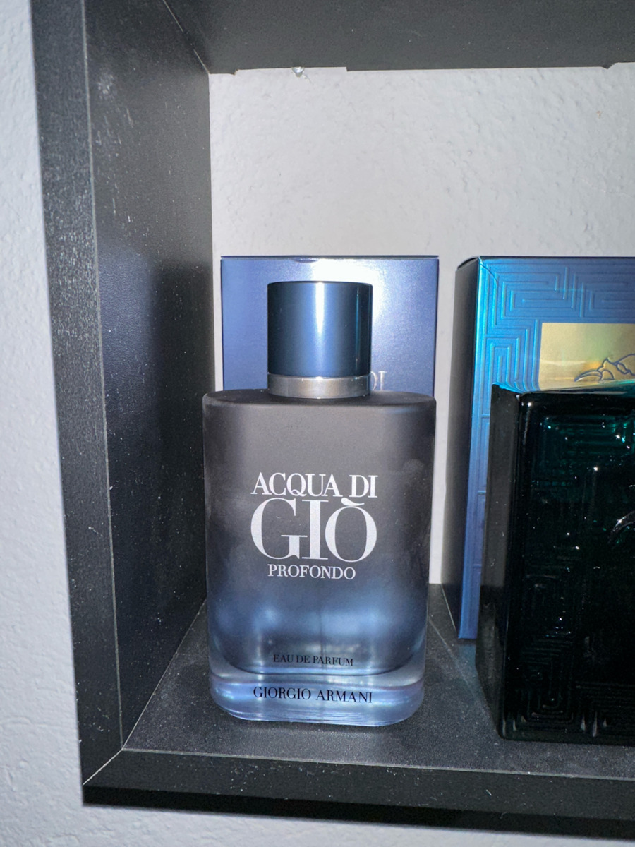 Giorgio Armani Acqua Di Gio Profondo Eau de Parfum Refillable 100ml