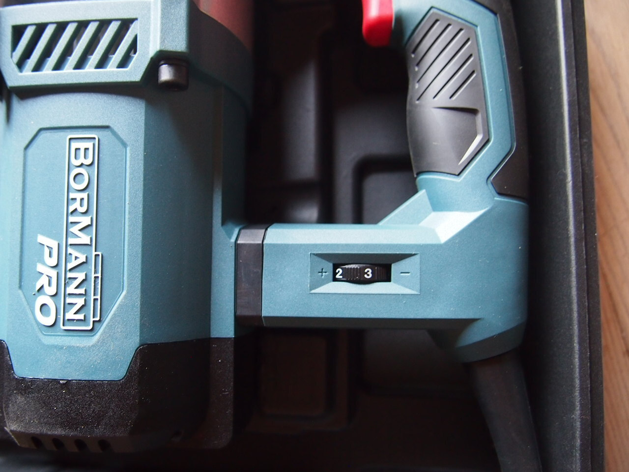 Bormann Pro BPH4400 Impact Demolition Hammer Electric 1500W with Chuck SDS Plus