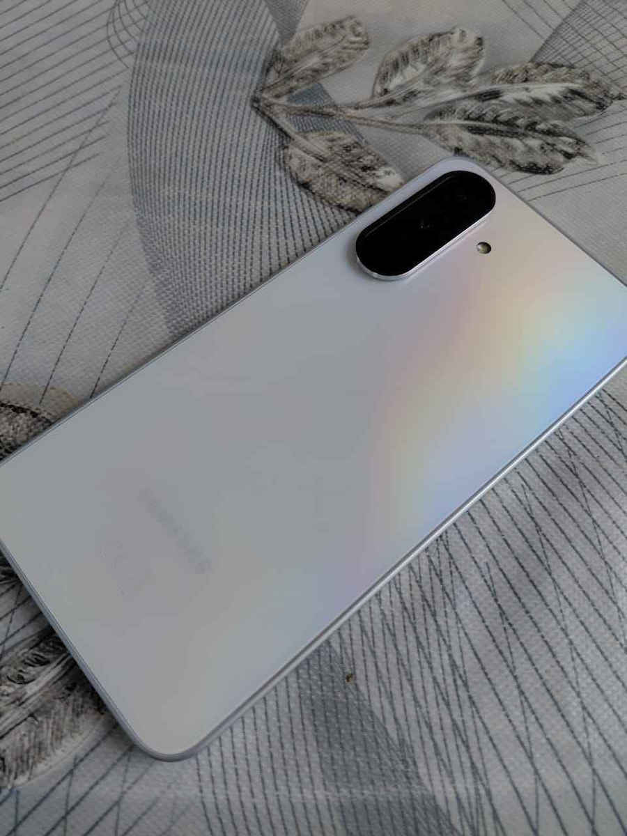 Samsung Galaxy A36 5G Dual SIM (6/128GB) Awesome White