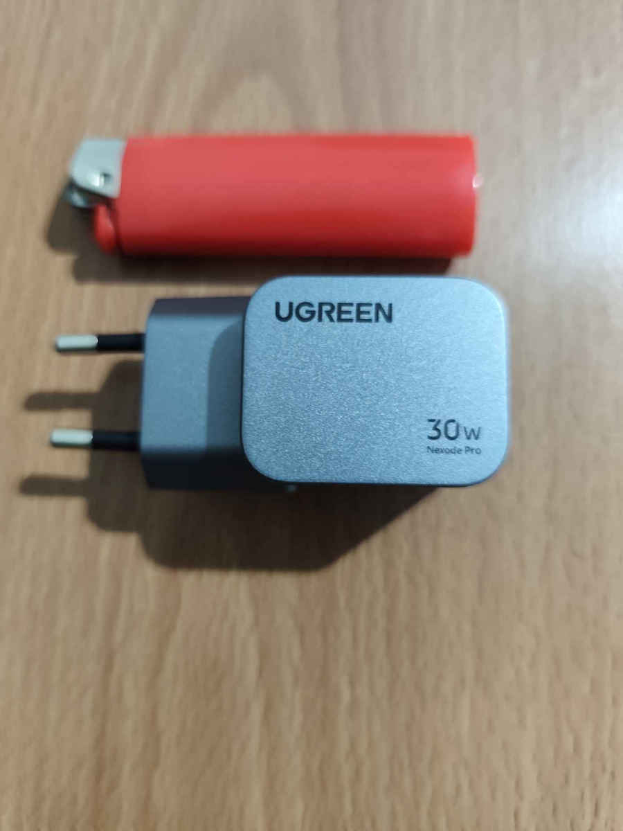 Ugreen Φορτιστής Χωρίς Καλώδιο GaN με Θύρα USB-C 30W Power Delivery / Quick Charge 3.0 Γκρι (Nexode Pro)