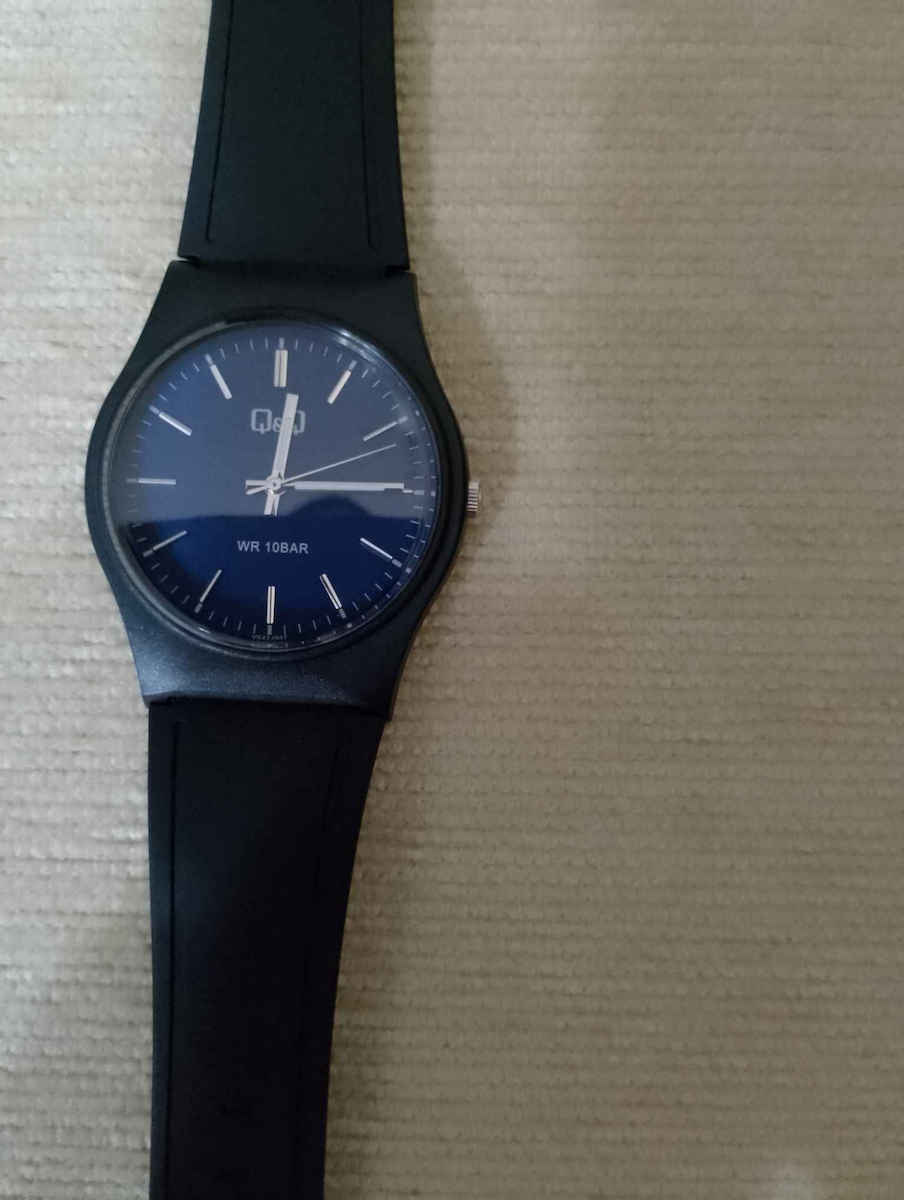 Q&Q Herrenuhr 40mm Batterie mit Schwarz Kautschukarmband