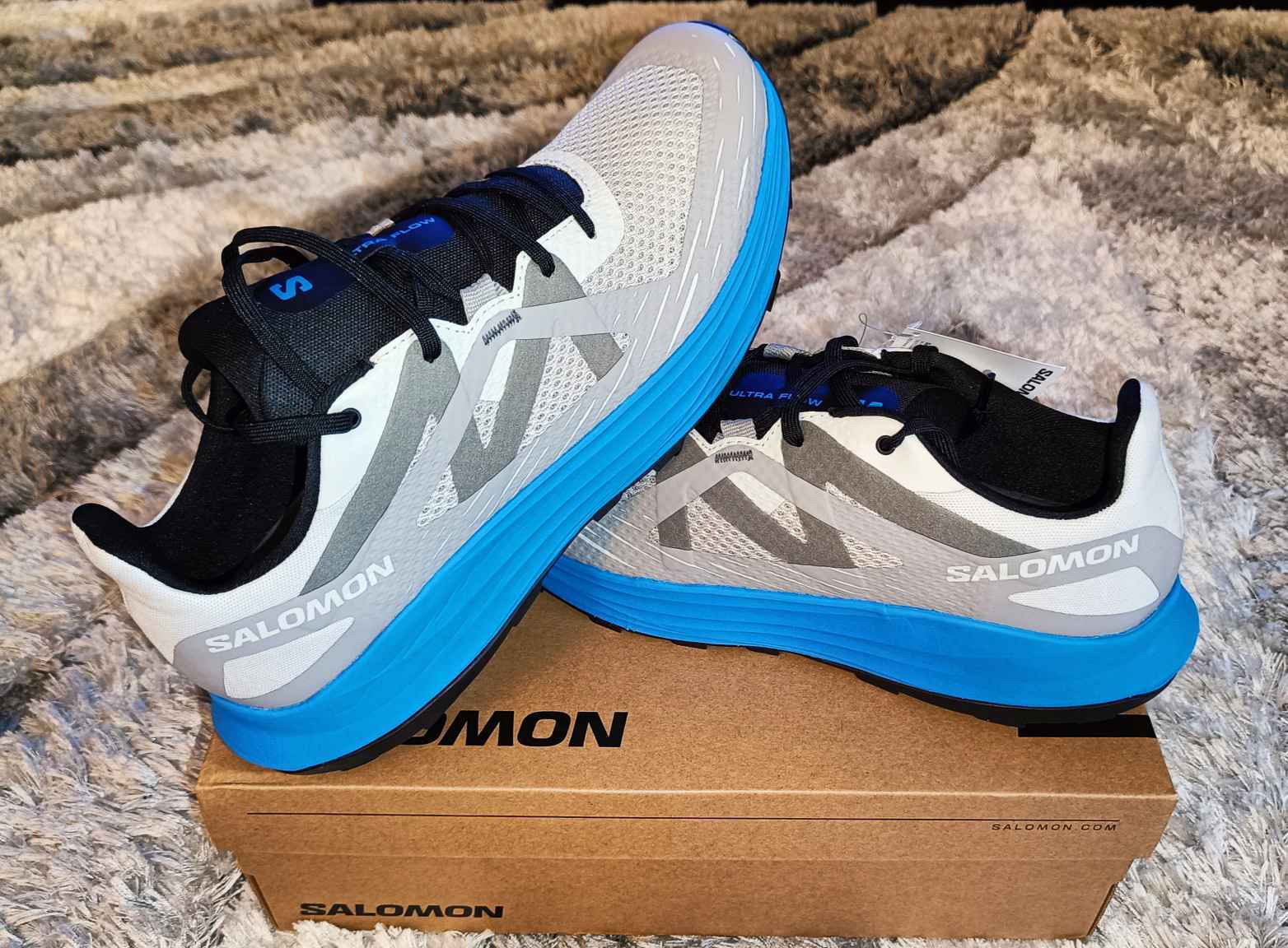 Ultra Flow Sport Shoes Trail Running Carbon / Tahitian Tide / Deep Dive