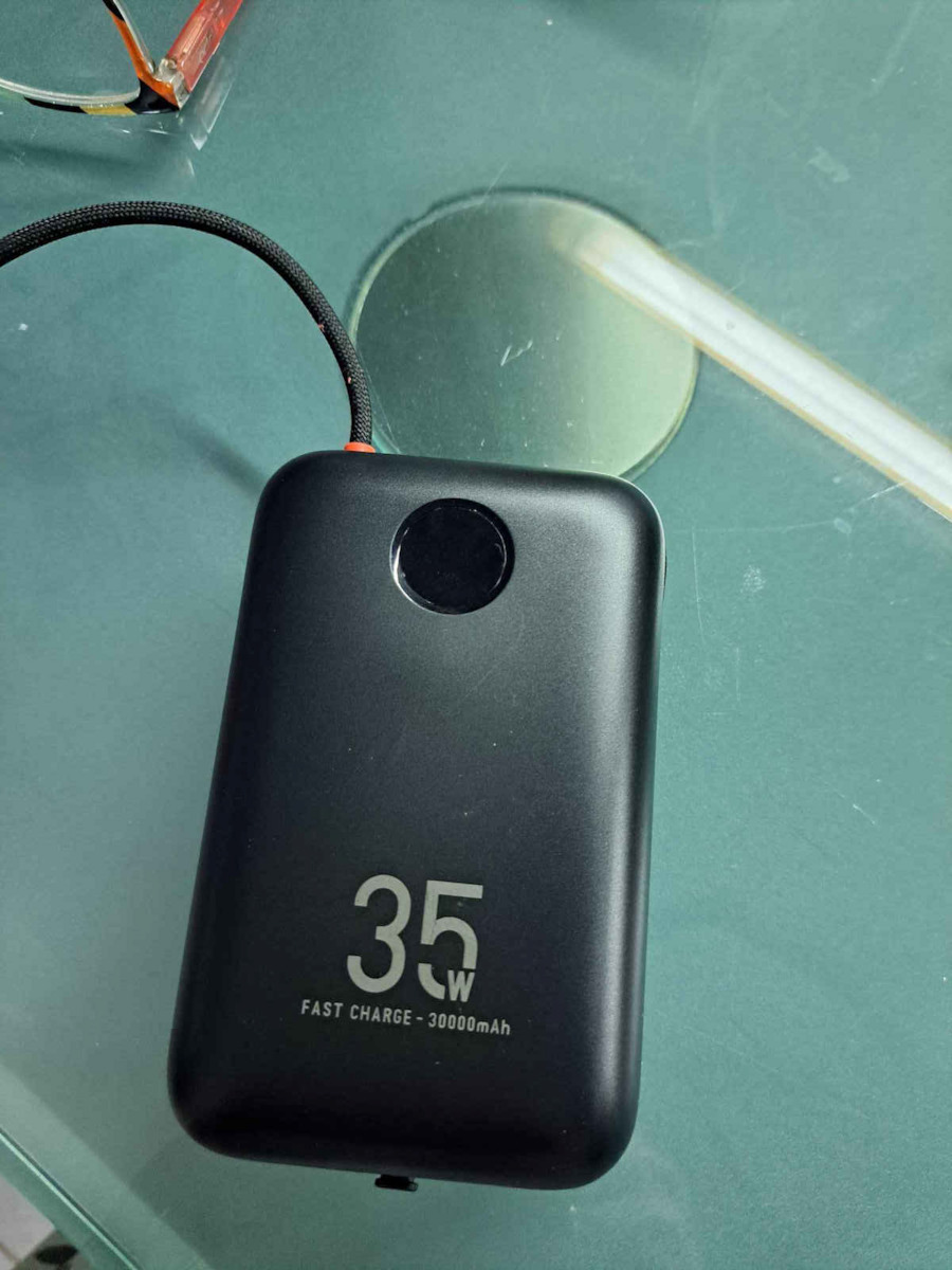 Veger W3018 Power Bank 30000mAh 35W με Θύρα USB-A και Θύρα USB-C Power Delivery / Quick Charge 3.0 Μαύρο