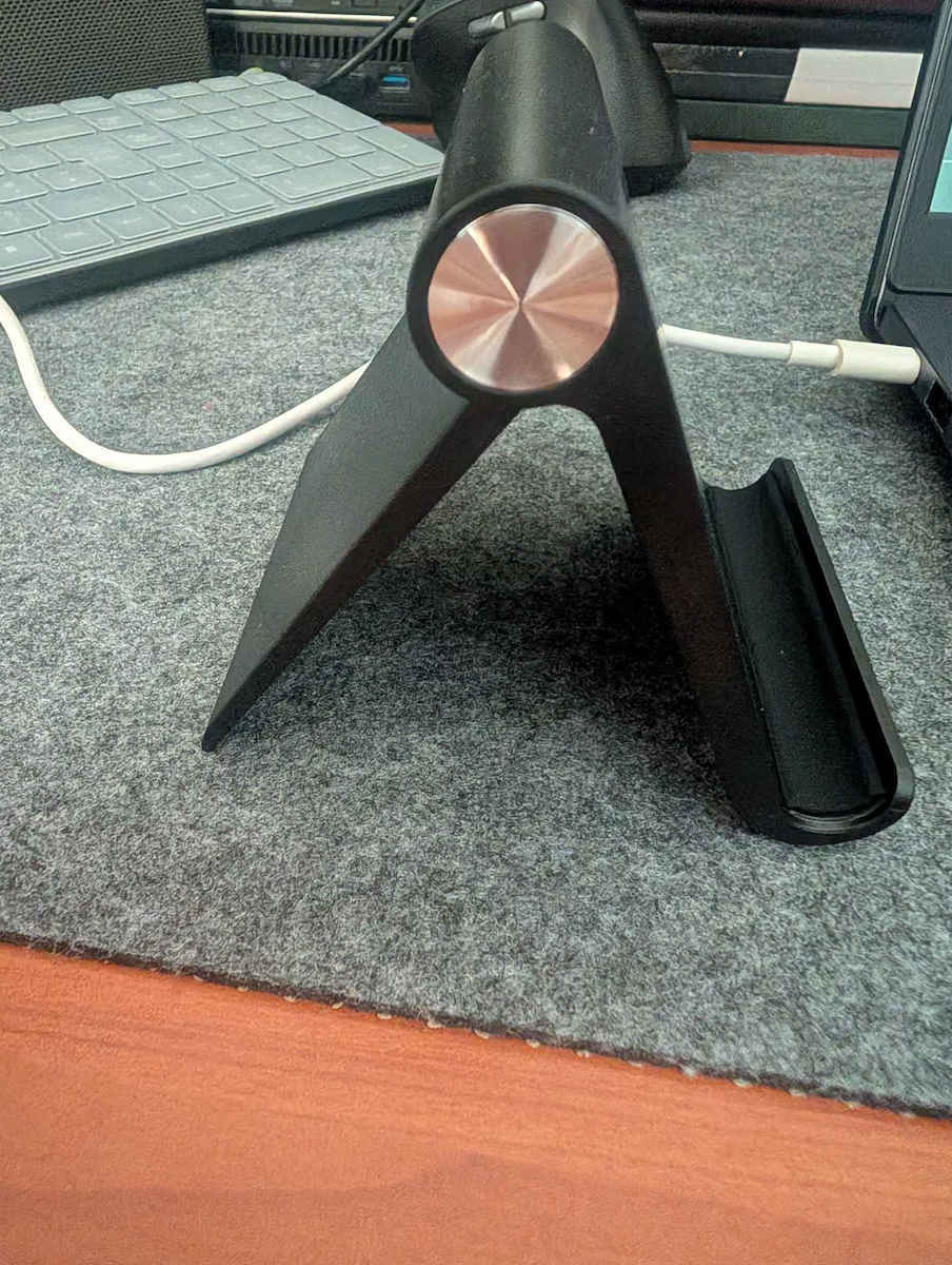 Ugreen Multi-Angle LP106 Βάση Γραφείου για Κινητό σε Μαύρο χρώμα