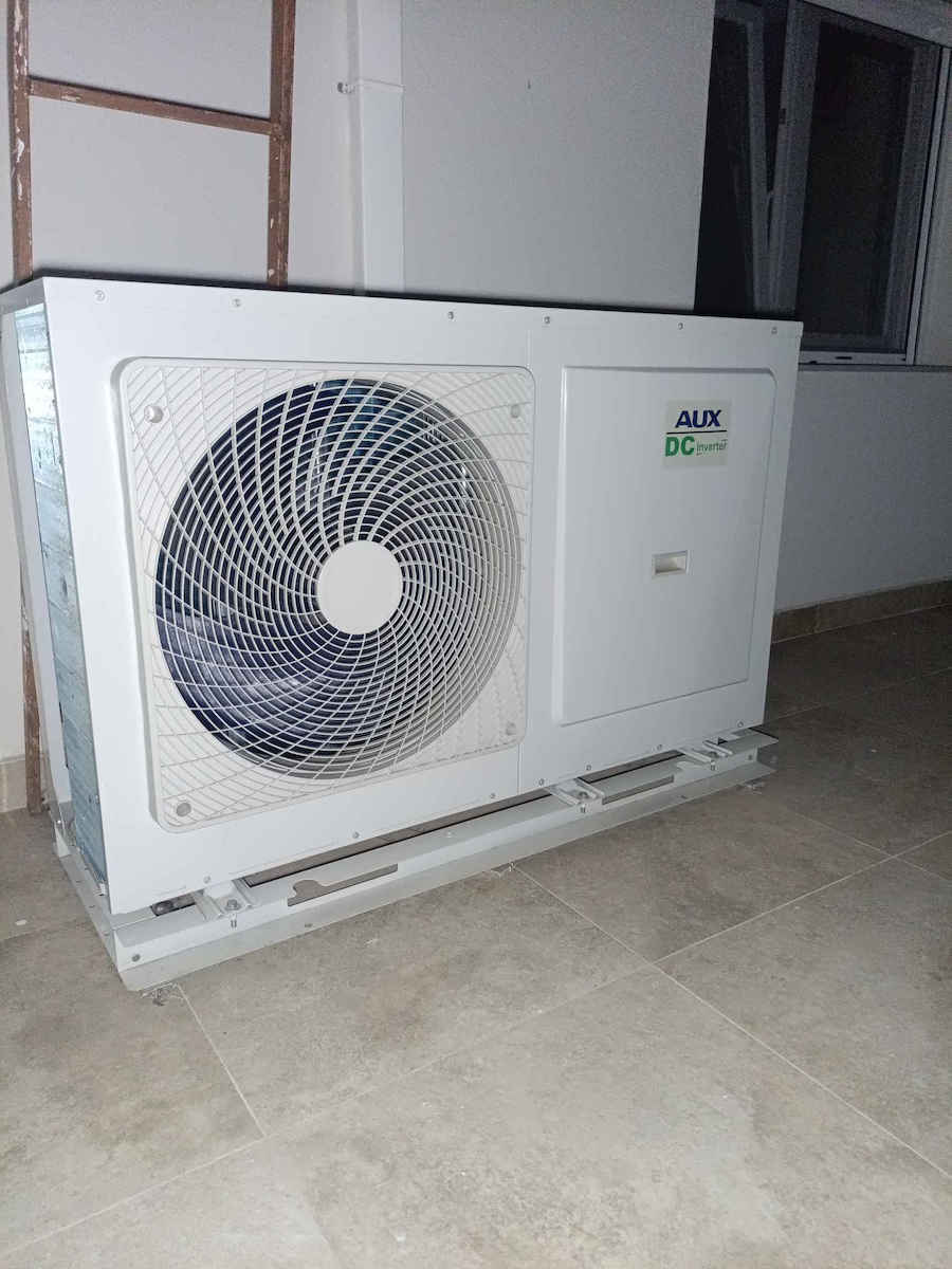 AUX Αντλία Θερμότητας 10kW Μονοφασική 65°C Monoblock