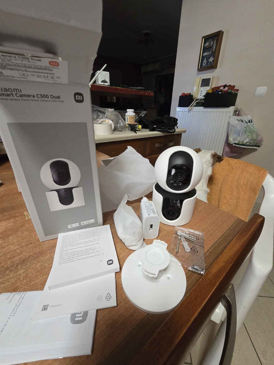 Xiaomi C300 IP Surveillance Camera Wi-Fi Full HD 1080p with Two-Way Communication and Lens 1.4mm