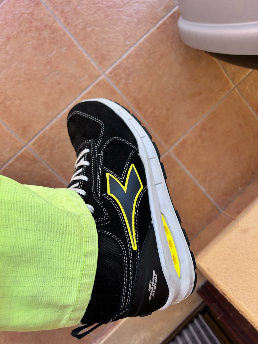 Utility Diadora Waterproof Safety Boot Run Net Airbox Mid S3s Fo Sr En Iso 20345:2022 181149