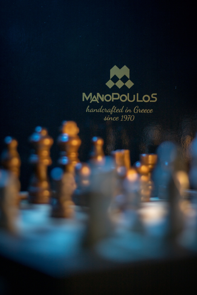 Manopoulos Classic Style Handmade Backgammon/Chess Olive Wood with Checkers 27x27cm