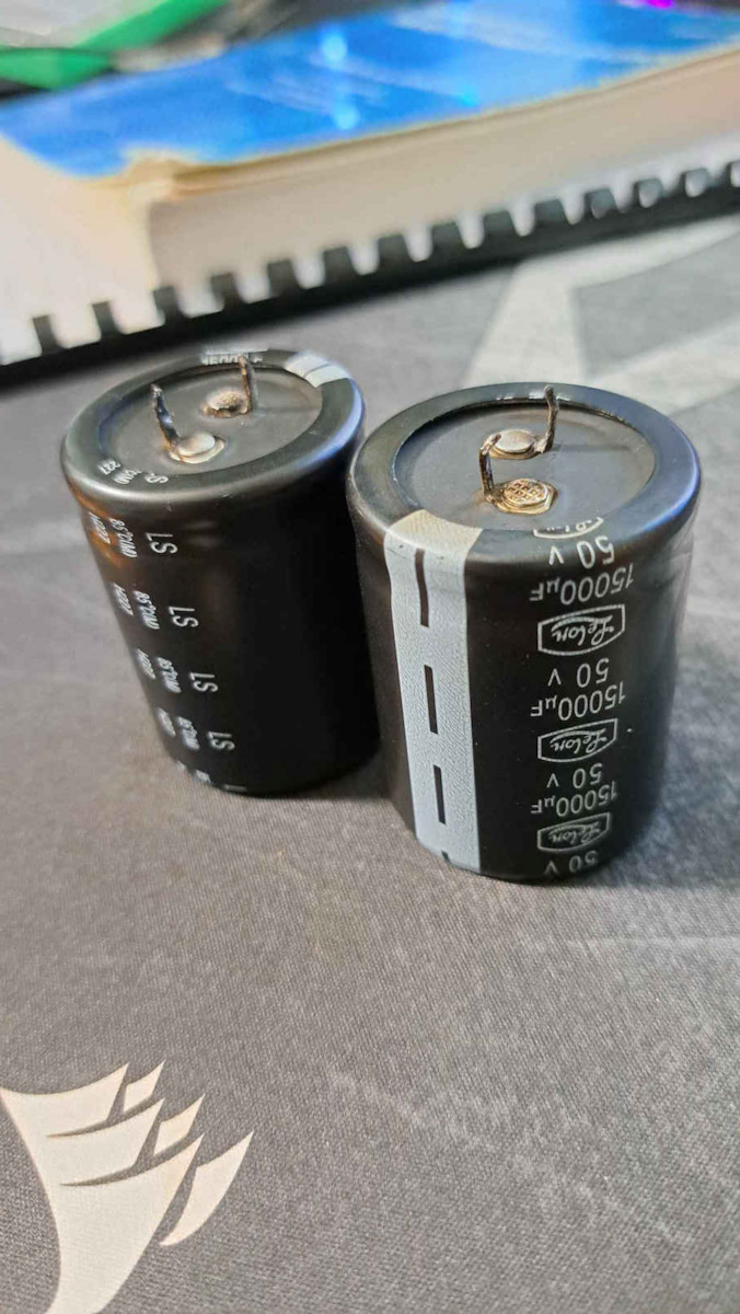 Lelon Kondensator Elektrolytische 15000μF 50V 2Stück 01.003.0510