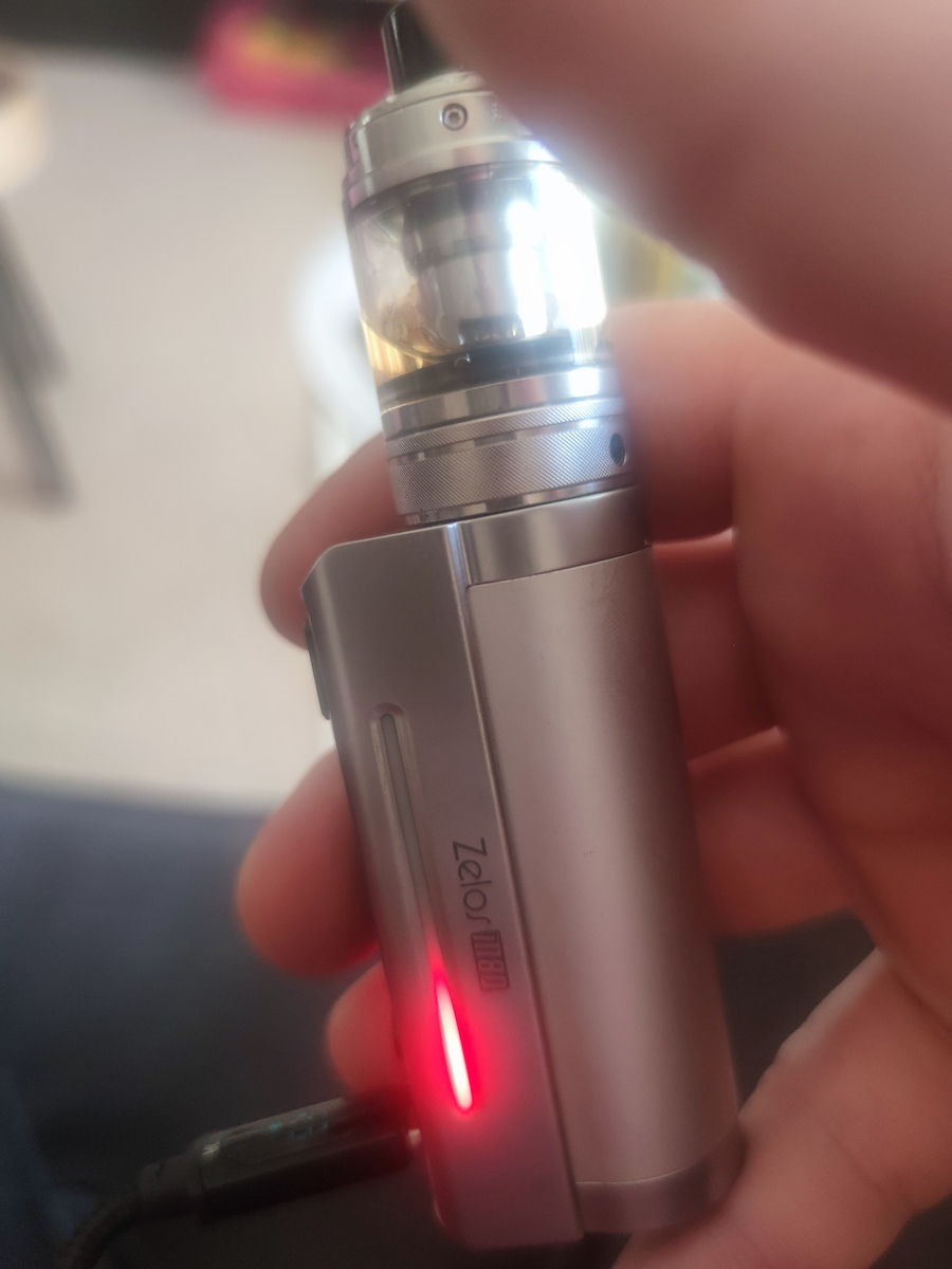 Aspire Zelos M80 Box Mod 2600mAh Mehrfarbig