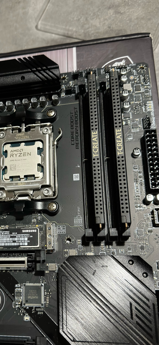 TeamGroup T-Create Expert DDR5 32GB RAM με 2x16GB Modules και Ταχύτητα 6000 για Desktop