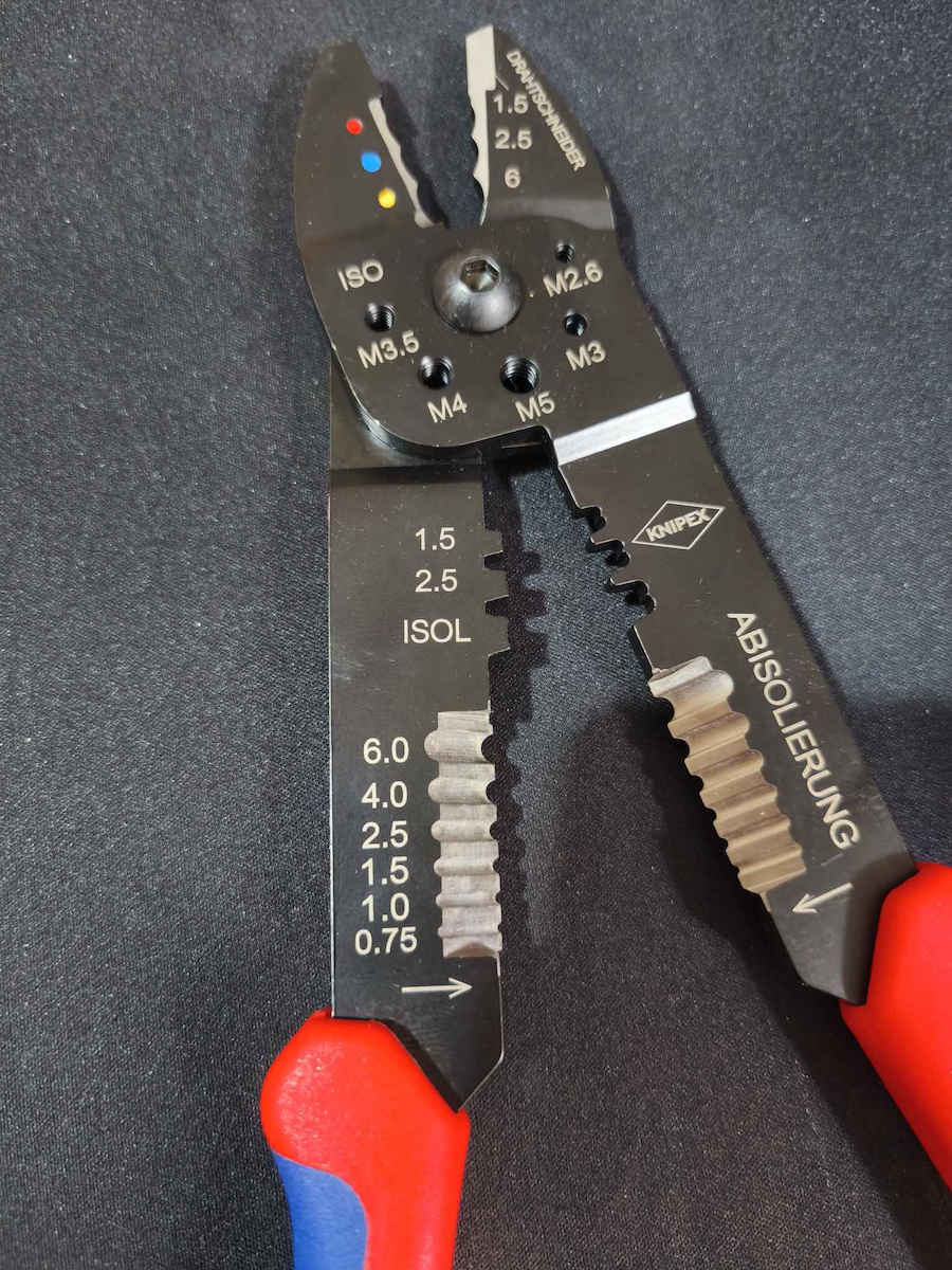 Knipex Crimping Pliers Cross-Section 0.5 - 6mm² with Stripper Length 240mm