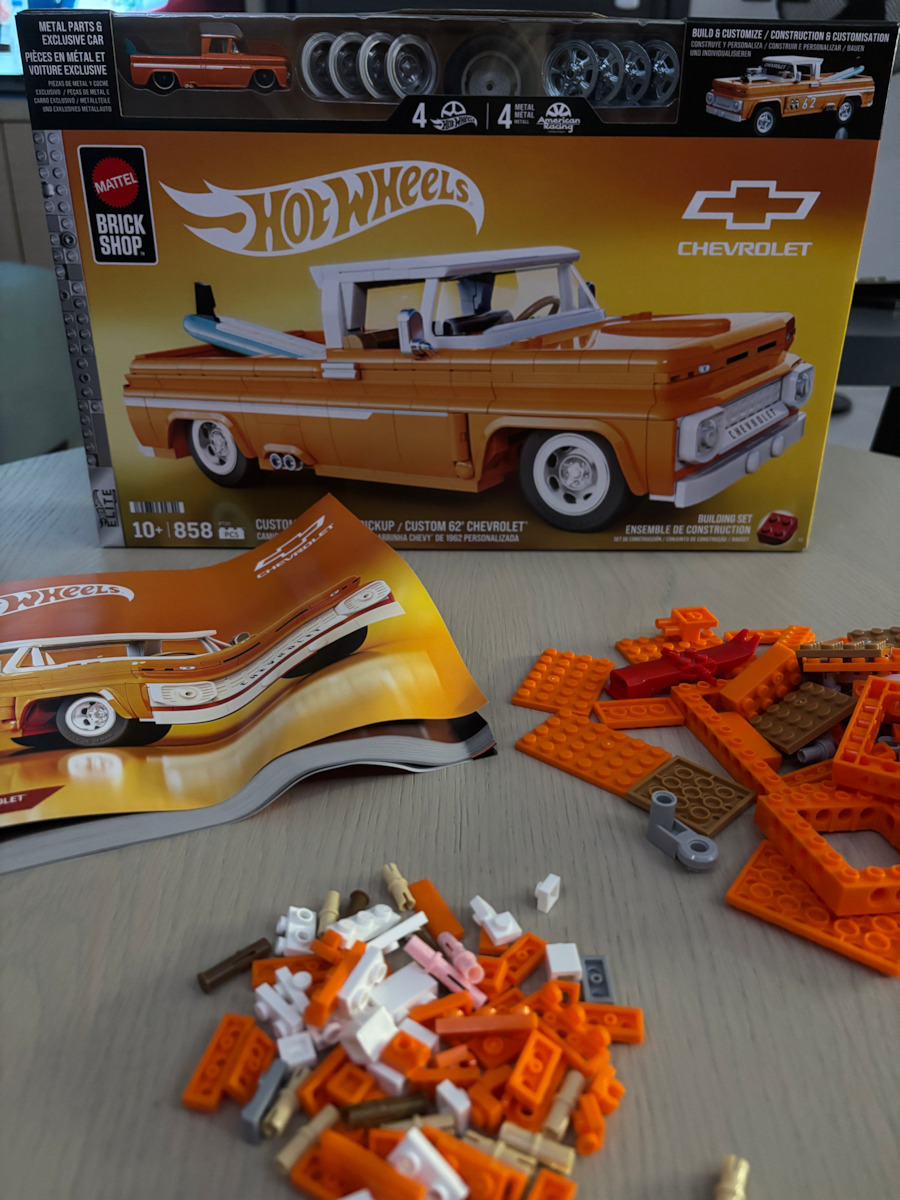 Mattel Brick Shop Building Blocks Custom 62 Chevy Pickup for Ages 10+ 858 Pieces